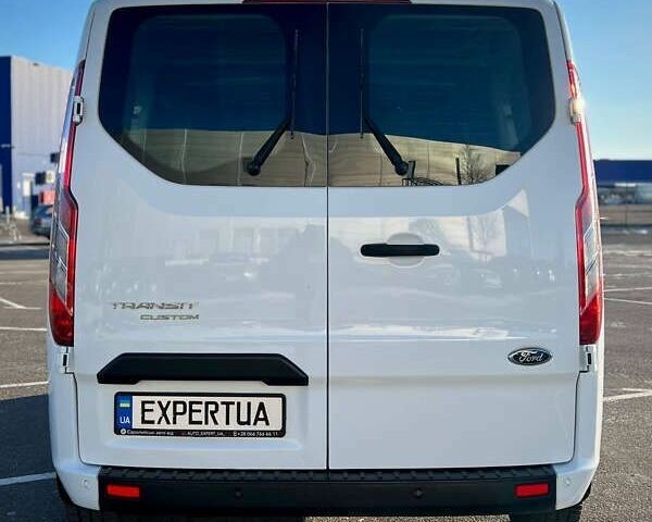 Форд Транзит Кастом, об'ємом двигуна 2 л та пробігом 243 тис. км за 18900 $, фото 3 на Automoto.ua