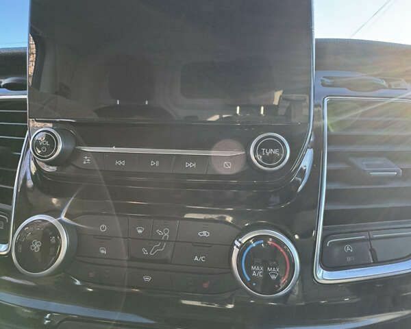 Форд Транзит Кастом, объемом двигателя 2 л и пробегом 234 тыс. км за 18900 $, фото 14 на Automoto.ua