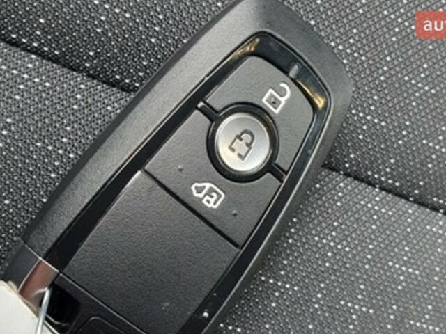 купити нове авто Форд Транзит Кастом 2025 року від офіційного дилера FORD ЛИГА-II Форд фото