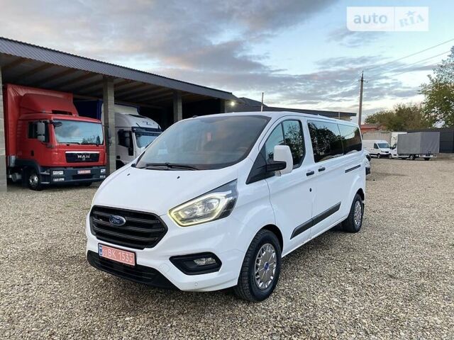 Форд Transit Custom пасс. 2018 в Мукачеве на Automoto.ua Белый Форд Transit Custom пасс., объемом двигателя 2 л и пробегом 96 тыс. км за 25450 $, фото 5 на Automoto.ua