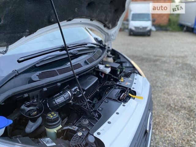 Форд Transit Custom пасс. 2018 в Мукачеве на Automoto.ua Белый Форд Transit Custom пасс., объемом двигателя 2 л и пробегом 96 тыс. км за 25450 $, фото 129 на Automoto.ua