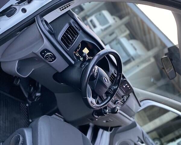 Форд Transit Custom пасс. 2018 в Мукачеве на Automoto.ua Белый Форд Transit Custom пасс., объемом двигателя 2 л и пробегом 96 тыс. км за 25450 $, фото 60 на Automoto.ua