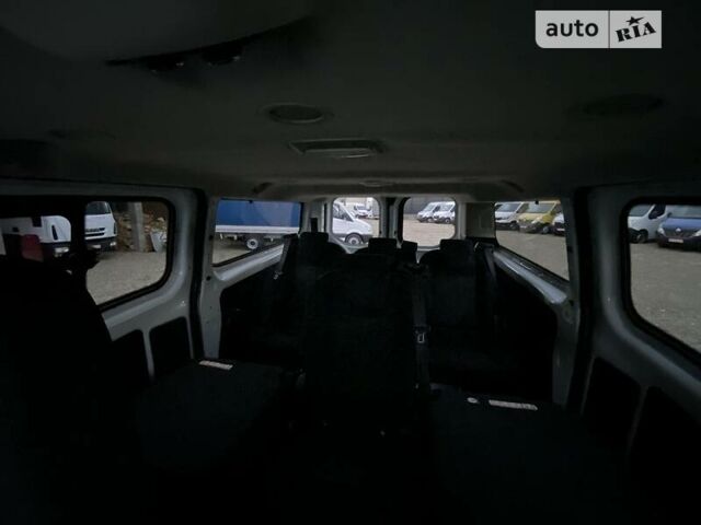 Форд Transit Custom пасс. 2018 в Мукачеве на Automoto.ua Белый Форд Transit Custom пасс., объемом двигателя 2 л и пробегом 96 тыс. км за 25450 $, фото 123 на Automoto.ua