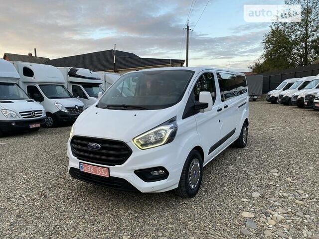 Форд Transit Custom пасс. 2018 в Мукачеве на Automoto.ua Белый Форд Transit Custom пасс., объемом двигателя 2 л и пробегом 96 тыс. км за 25450 $, фото 4 на Automoto.ua