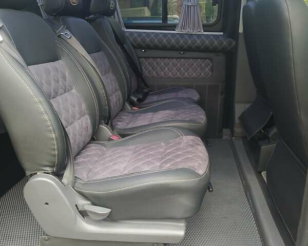 Черный Форд Transit Custom пасс., объемом двигателя 2 л и пробегом 37 тыс. км за 29000 $, фото 30 на Automoto.ua
