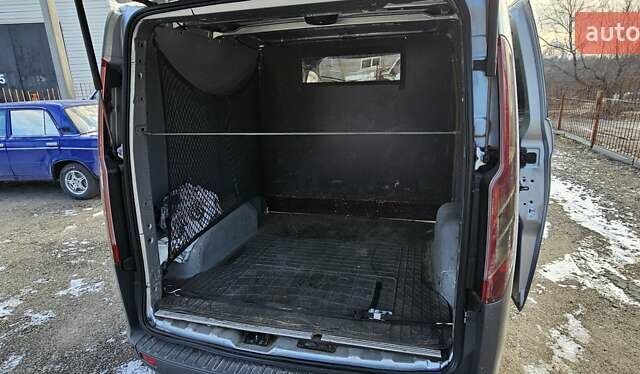 Сірий Форд Транзит Кастом, об'ємом двигуна 2.2 л та пробігом 279 тис. км за 16000 $, фото 9 на Automoto.ua