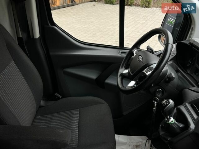 Сірий Форд Транзит Кастом, об'ємом двигуна 2.2 л та пробігом 239 тис. км за 13700 $, фото 32 на Automoto.ua