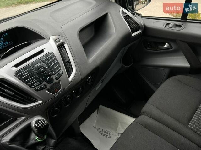 Сірий Форд Транзит Кастом, об'ємом двигуна 2.2 л та пробігом 239 тис. км за 13700 $, фото 22 на Automoto.ua