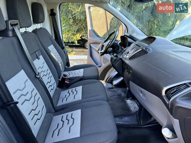 Сірий Форд Транзит Кастом, об'ємом двигуна 2 л та пробігом 105 тис. км за 13300 $, фото 24 на Automoto.ua