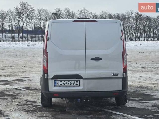 Серый Форд Транзит Кастом, объемом двигателя 2 л и пробегом 210 тыс. км за 13500 $, фото 5 на Automoto.ua