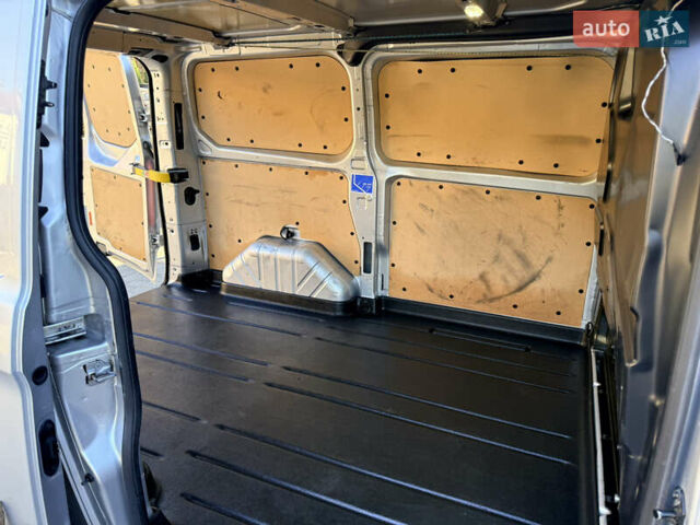 Сірий Форд Транзит Кастом, об'ємом двигуна 2 л та пробігом 105 тис. км за 13300 $, фото 27 на Automoto.ua