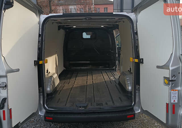 Сірий Форд Транзит Кастом, об'ємом двигуна 2 л та пробігом 187 тис. км за 17900 $, фото 12 на Automoto.ua