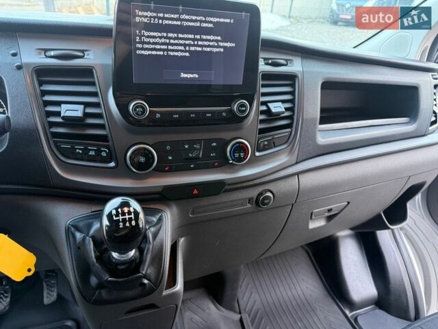 Серый Форд Транзит Кастом, объемом двигателя 2 л и пробегом 187 тыс. км за 15900 $, фото 27 на Automoto.ua