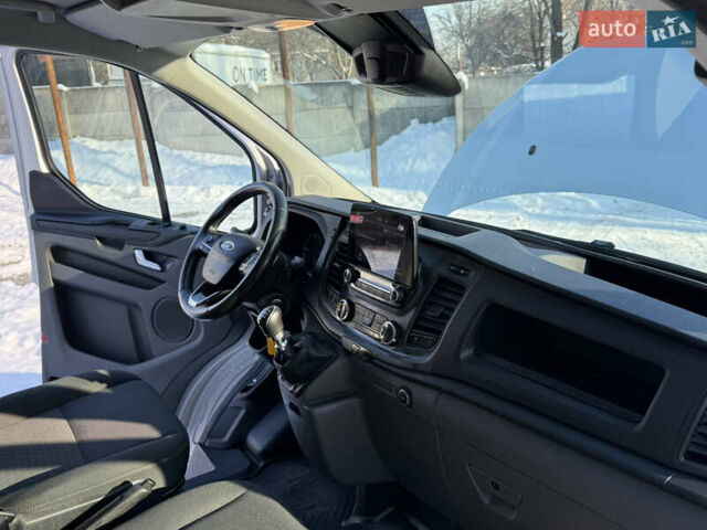 Серый Форд Транзит Кастом, объемом двигателя 2 л и пробегом 187 тыс. км за 17900 $, фото 31 на Automoto.ua
