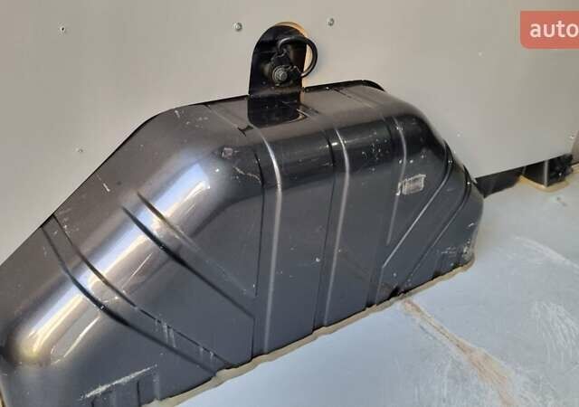 Сірий Форд Транзит Кастом, об'ємом двигуна 2 л та пробігом 220 тис. км за 18500 $, фото 11 на Automoto.ua