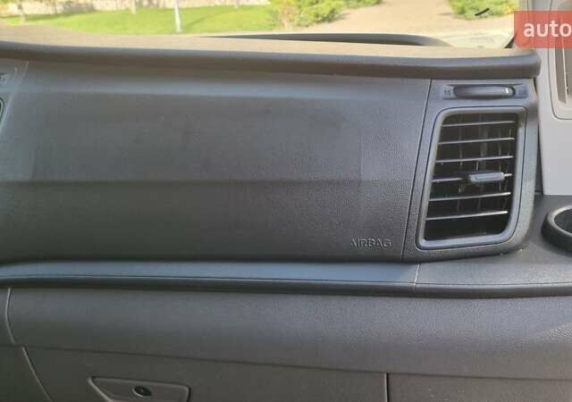 Сірий Форд Транзит Кастом, об'ємом двигуна 2 л та пробігом 220 тис. км за 18500 $, фото 36 на Automoto.ua