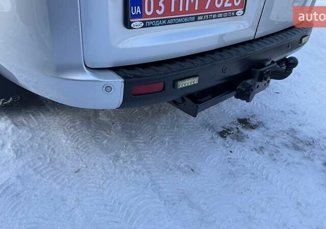 Серый Форд Транзит Кастом, объемом двигателя 2 л и пробегом 112 тыс. км за 17300 $, фото 13 на Automoto.ua