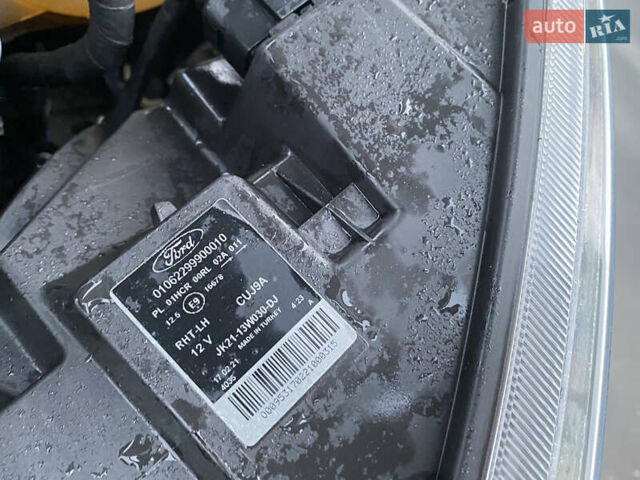 Сірий Форд Транзит Кастом, об'ємом двигуна 2 л та пробігом 216 тис. км за 17550 $, фото 48 на Automoto.ua