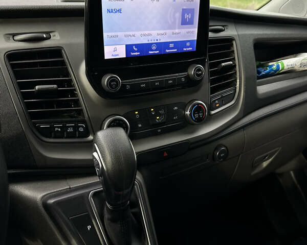 Серый Форд Транзит Кастом, объемом двигателя 2 л и пробегом 245 тыс. км за 16800 $, фото 43 на Automoto.ua