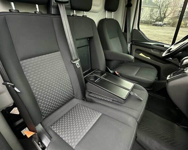 Серый Форд Транзит Кастом, объемом двигателя 2 л и пробегом 245 тыс. км за 16800 $, фото 29 на Automoto.ua