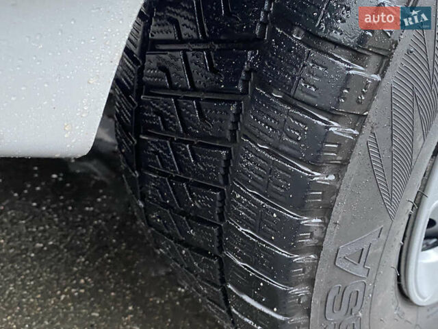 Сірий Форд Транзит Кастом, об'ємом двигуна 2 л та пробігом 216 тис. км за 17550 $, фото 50 на Automoto.ua