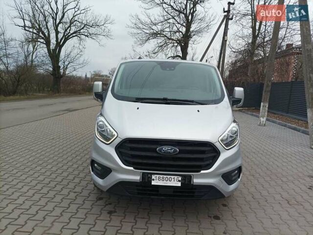 Серый Форд Транзит Кастом, объемом двигателя 2 л и пробегом 209 тыс. км за 17200 $, фото 7 на Automoto.ua