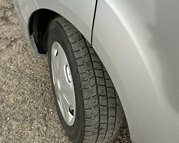 Серый Форд Транзит Кастом, объемом двигателя 2 л и пробегом 245 тыс. км за 16800 $, фото 16 на Automoto.ua