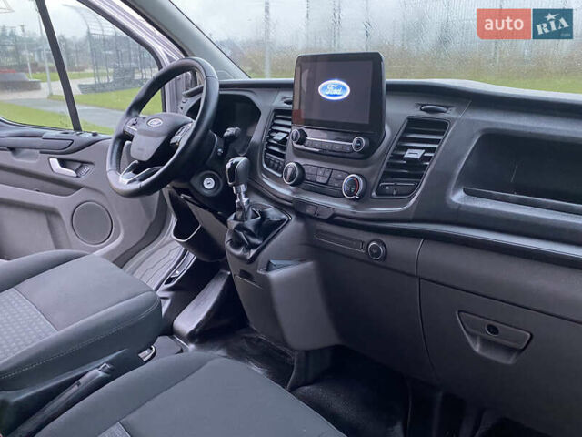 Сірий Форд Транзит Кастом, об'ємом двигуна 2 л та пробігом 216 тис. км за 17550 $, фото 25 на Automoto.ua