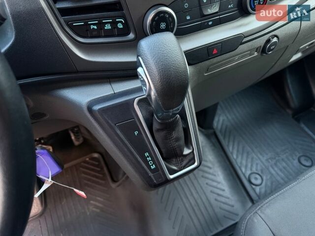 Сірий Форд Транзит Кастом, об'ємом двигуна 2 л та пробігом 250 тис. км за 19900 $, фото 35 на Automoto.ua