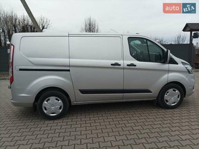 Серый Форд Транзит Кастом, объемом двигателя 2 л и пробегом 209 тыс. км за 17200 $, фото 4 на Automoto.ua