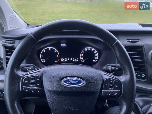 Сірий Форд Транзит Кастом, об'ємом двигуна 2 л та пробігом 216 тис. км за 17550 $, фото 36 на Automoto.ua