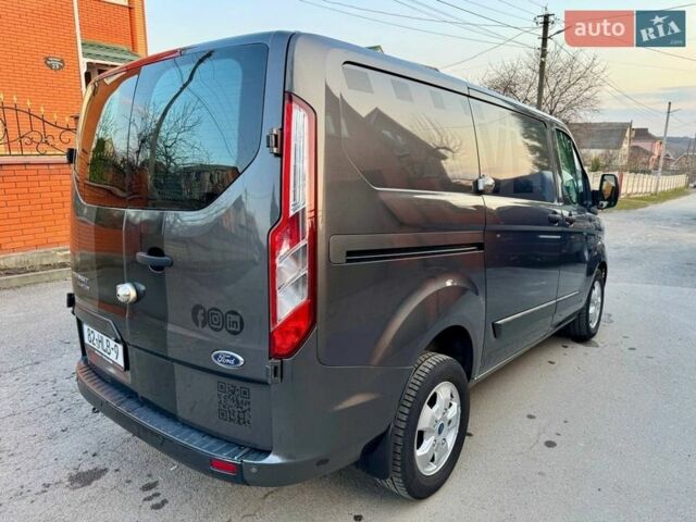 Серый Форд Транзит Кастом, объемом двигателя 2 л и пробегом 196 тыс. км за 16499 $, фото 5 на Automoto.ua