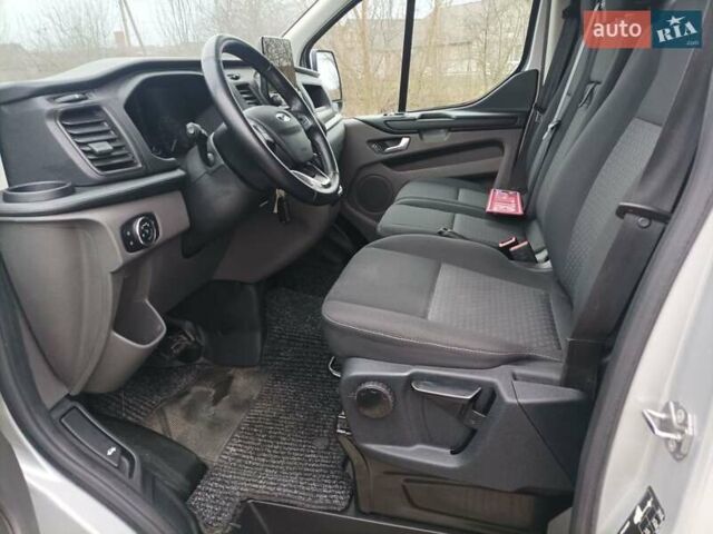 Серый Форд Транзит Кастом, объемом двигателя 2 л и пробегом 209 тыс. км за 17200 $, фото 21 на Automoto.ua