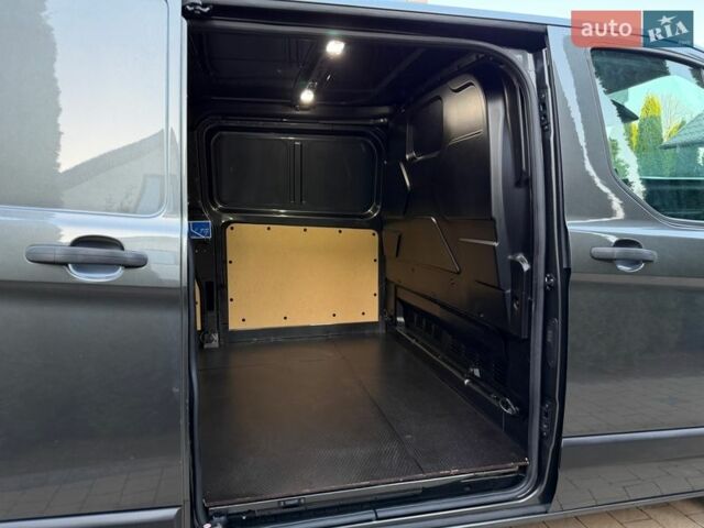 Сірий Форд Транзит Кастом, об'ємом двигуна 2 л та пробігом 250 тис. км за 19900 $, фото 55 на Automoto.ua