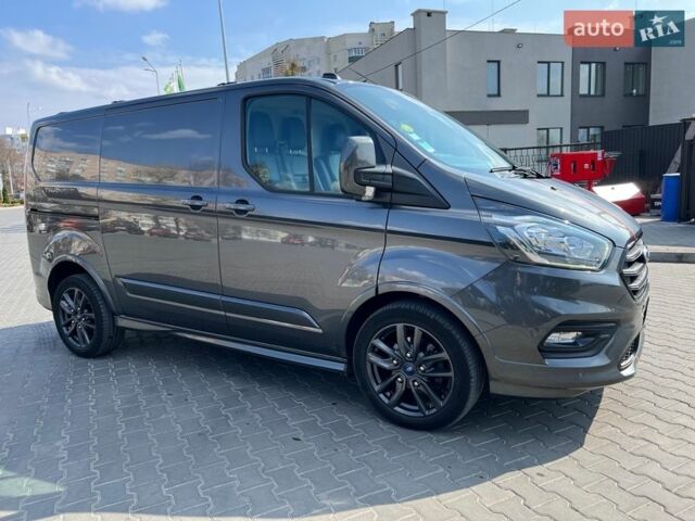 Серый Форд Транзит Кастом, объемом двигателя 2 л и пробегом 200 тыс. км за 19999 $, фото 10 на Automoto.ua