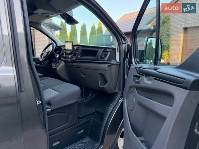 Сірий Форд Транзит Кастом, об'ємом двигуна 2 л та пробігом 250 тис. км за 19900 $, фото 44 на Automoto.ua