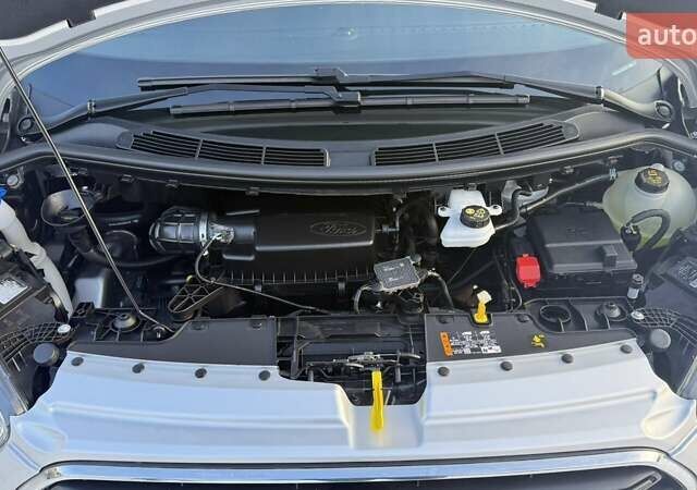 Серый Форд Транзит Кастом, объемом двигателя 2 л и пробегом 112 тыс. км за 17300 $, фото 29 на Automoto.ua