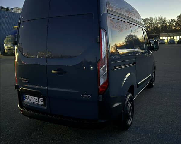 Серый Форд Транзит Кастом, объемом двигателя 2 л и пробегом 81 тыс. км за 29900 $, фото 52 на Automoto.ua