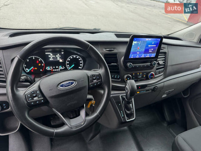 Серый Форд Транзит Кастом, объемом двигателя 2 л и пробегом 81 тыс. км за 29900 $, фото 1 на Automoto.ua