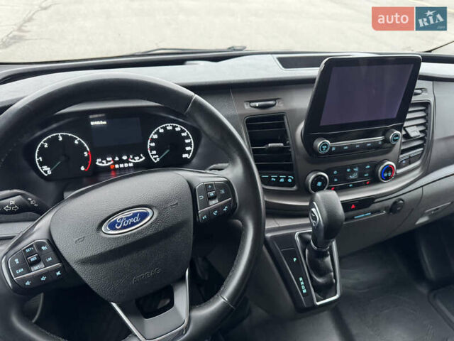 Серый Форд Транзит Кастом, объемом двигателя 2 л и пробегом 81 тыс. км за 25500 $, фото 57 на Automoto.ua