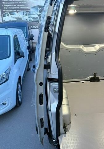 Серый Форд Транзит Кастом, объемом двигателя 0 л и пробегом 259 тыс. км за 18700 $, фото 23 на Automoto.ua