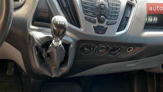 Сірий Форд Транзит Кастом, об'ємом двигуна 2.2 л та пробігом 210 тис. км за 11000 $, фото 9 на Automoto.ua