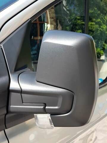 Сірий Форд Транзит Кастом, об'ємом двигуна 2.2 л та пробігом 210 тис. км за 11000 $, фото 6 на Automoto.ua