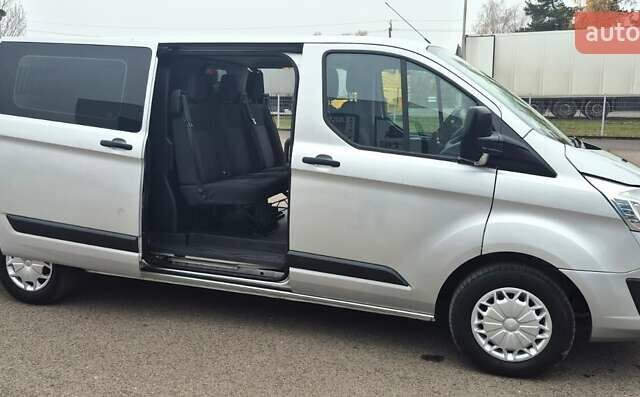 Сірий Форд Транзит Кастом, об'ємом двигуна 2 л та пробігом 273 тис. км за 15950 $, фото 2 на Automoto.ua