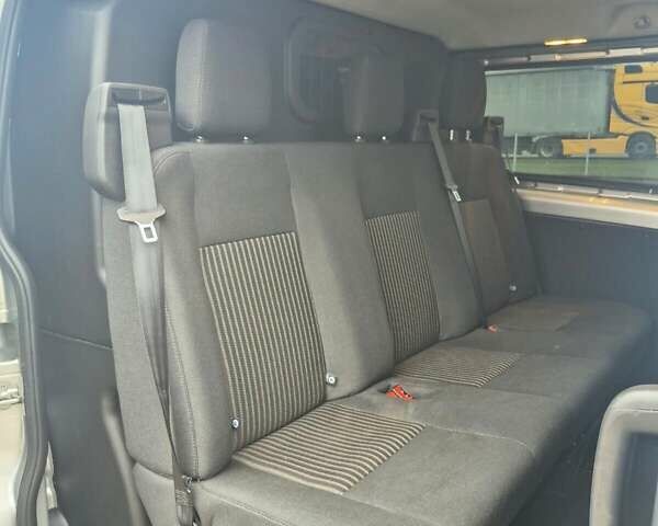 Сірий Форд Транзит Кастом, об'ємом двигуна 2 л та пробігом 273 тис. км за 15950 $, фото 26 на Automoto.ua