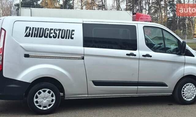 Сірий Форд Транзит Кастом, об'ємом двигуна 2 л та пробігом 273 тис. км за 15950 $, фото 3 на Automoto.ua