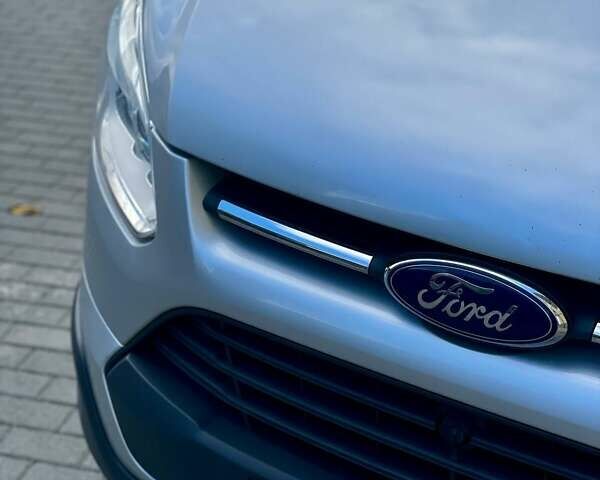 Сірий Форд Транзит Кастом, об'ємом двигуна 2 л та пробігом 225 тис. км за 14800 $, фото 3 на Automoto.ua