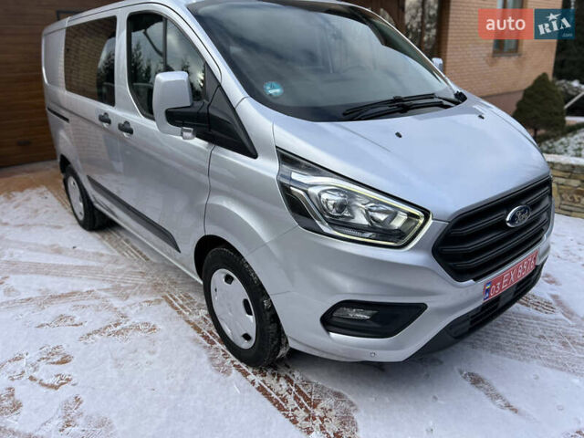 Сірий Форд Транзит Кастом, об'ємом двигуна 2 л та пробігом 190 тис. км за 14999 $, фото 1 на Automoto.ua