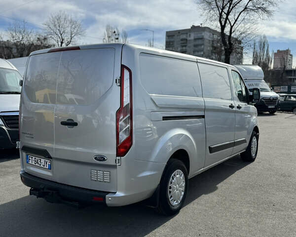 Сірий Форд Транзит Кастом, об'ємом двигуна 2 л та пробігом 185 тис. км за 18500 $, фото 7 на Automoto.ua
