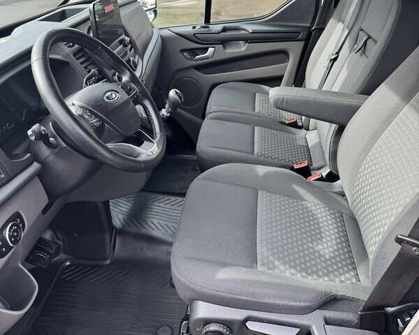 Сірий Форд Транзит Кастом, об'ємом двигуна 2.69 л та пробігом 211 тис. км за 16700 $, фото 31 на Automoto.ua